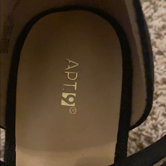 Gorgeous shoes - Picture 5 of 5